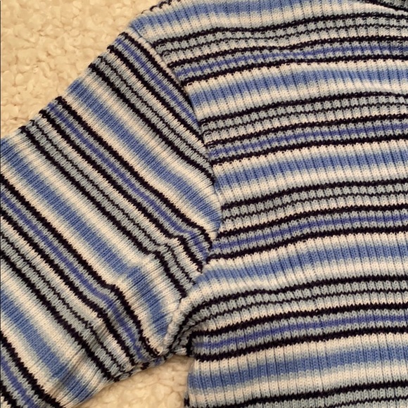 Girls blue straight turtleneck - size small - Picture 2 of 2